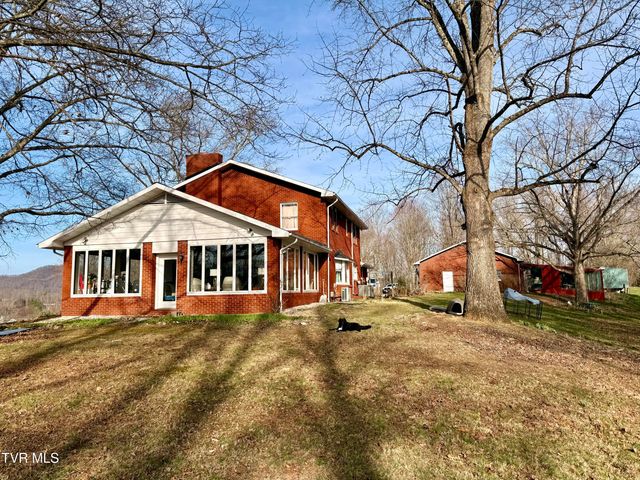 11516 Frederick Road, Coeburn, VA 24230