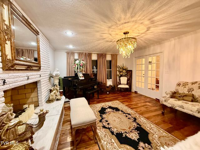 11516 Frederick Road, Coeburn, VA 24230