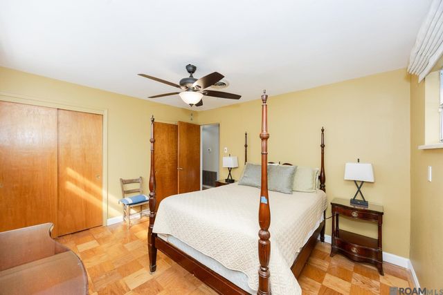 8567 N Essen Heights Ct, Baton Rouge, LA 70809