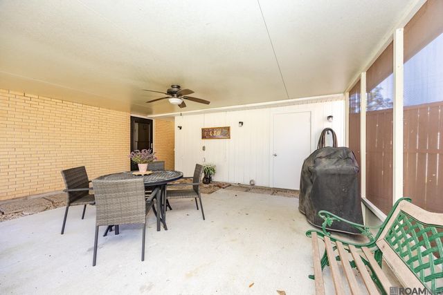 8567 N Essen Heights Ct, Baton Rouge, LA 70809