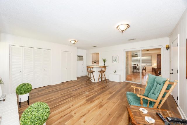 8567 N Essen Heights Ct, Baton Rouge, LA 70809