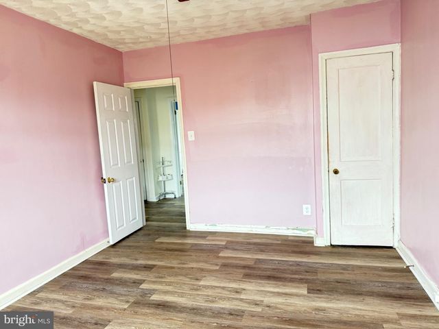 5135 PEMBRIDGE AVE, Baltimore, MD 21215