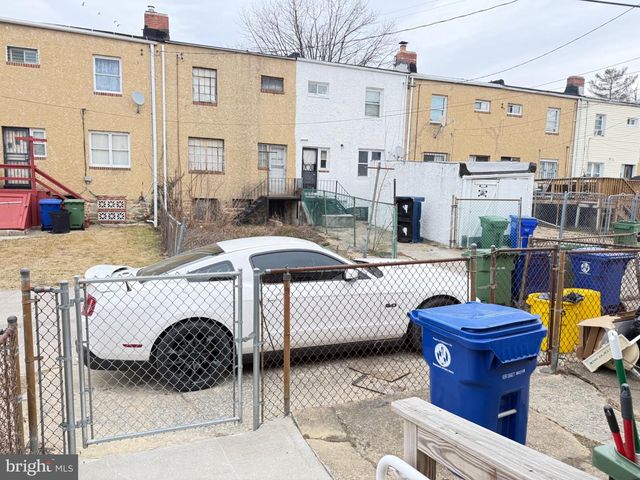 5135 PEMBRIDGE AVE, Baltimore, MD 21215