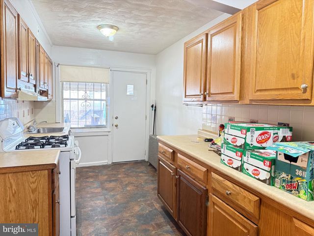 5135 PEMBRIDGE AVE, Baltimore, MD 21215