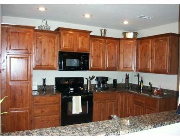 5075 W Waverly Road, Fayetteville, AR 72704