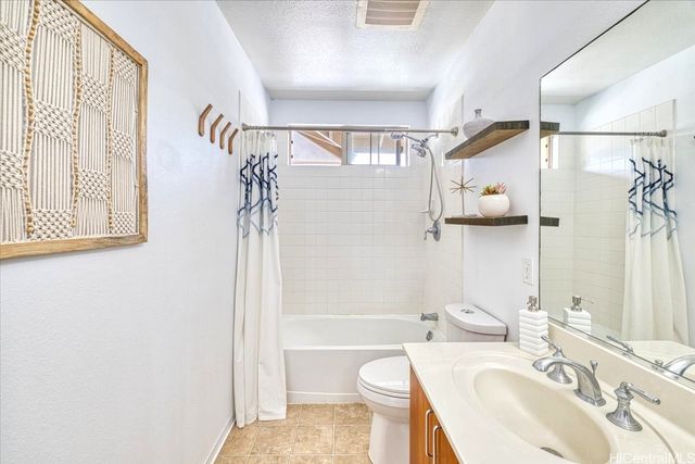 95-967 Ukuwai Street 3705, Mililani, HI 96789