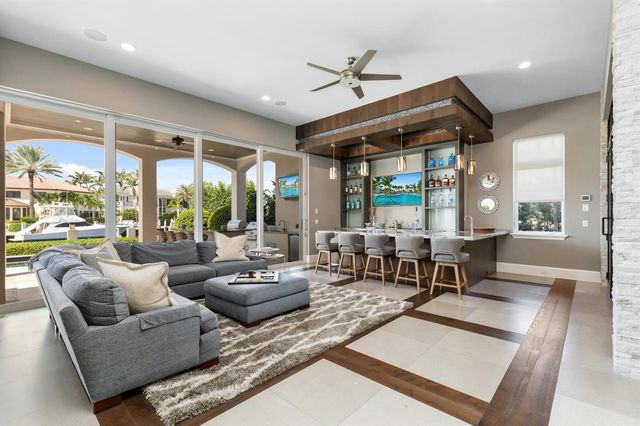 3211 NE 27th Avenue, Lighthouse Point, FL 33064
