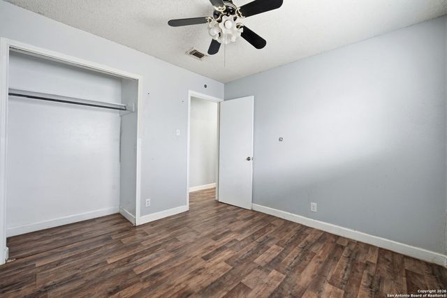 126 Meadow Way, Converse, TX 78109