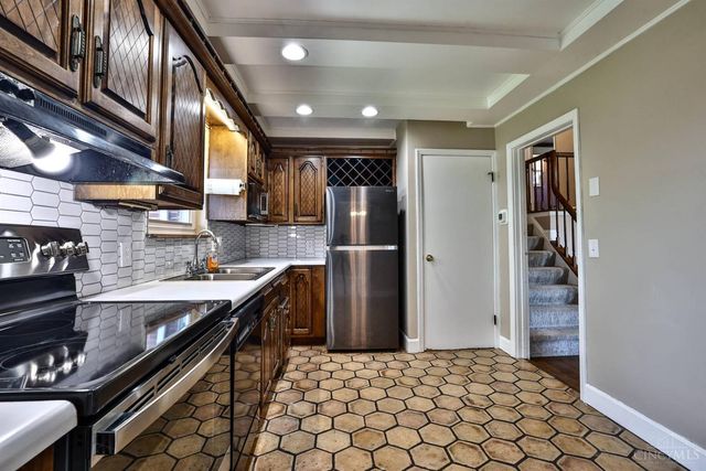 3455 Moonridge Drive, Green Twp, OH 45248