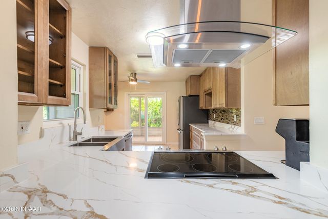 949 N Lakewood Terrace, Port Orange, FL 32127