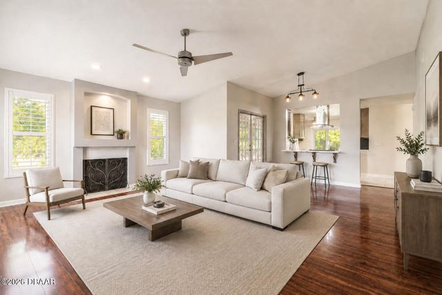 949 N Lakewood Terrace, Port Orange, FL 32127