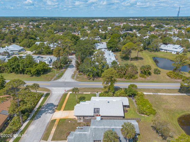 949 N Lakewood Terrace, Port Orange, FL 32127