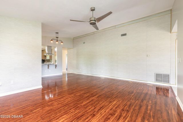 949 N Lakewood Terrace, Port Orange, FL 32127