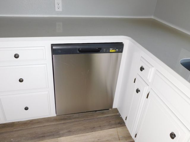 204 NW 3rd Street, Springhill, LA 71075