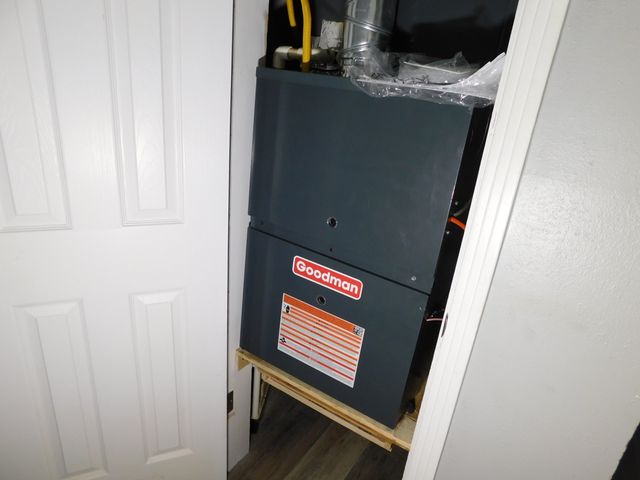 204 NW 3rd Street, Springhill, LA 71075