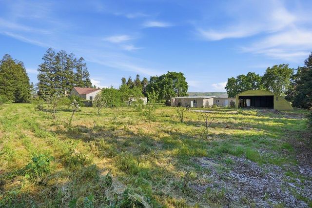 390 Kalana Avenue, Morgan Hill, CA 95037