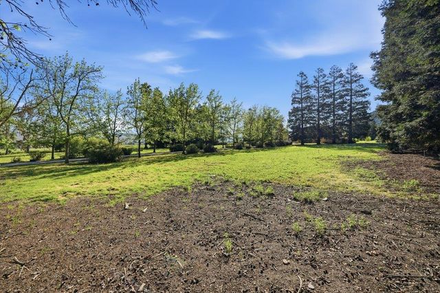 390 Kalana Avenue, Morgan Hill, CA 95037