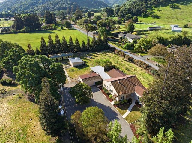 390 Kalana Avenue, Morgan Hill, CA 95037