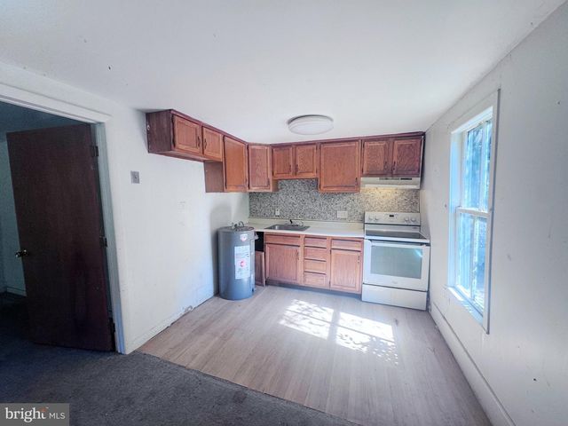 4503 NAAMANS CREEK RD, Garnet Valley, PA 19060