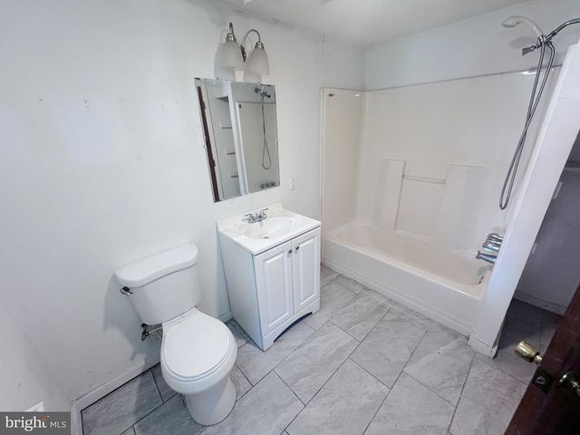 4503 NAAMANS CREEK RD, Garnet Valley, PA 19060