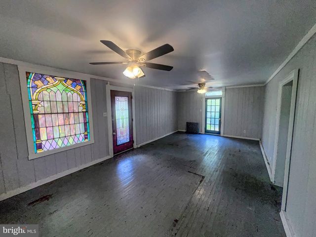 4503 NAAMANS CREEK RD, Garnet Valley, PA 19060