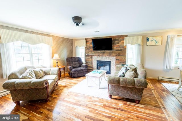 6029 GREENBRIAR TERRACE, Fayetteville, PA 17222