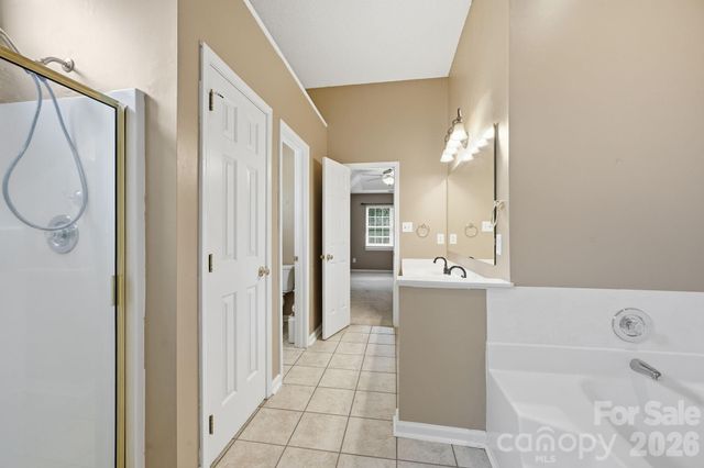 9421 Foggy Meadow Road, Charlotte, NC 28269