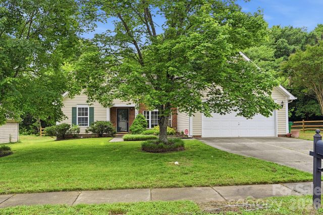 9421 Foggy Meadow Road, Charlotte, NC 28269