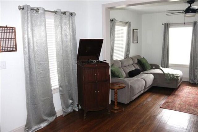 542 S 2nd Street, Williamsburg, KY 40769