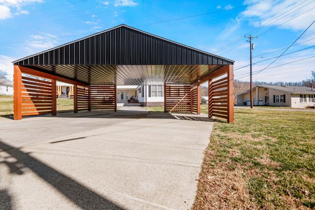 542 S 2nd Street, Williamsburg, KY 40769