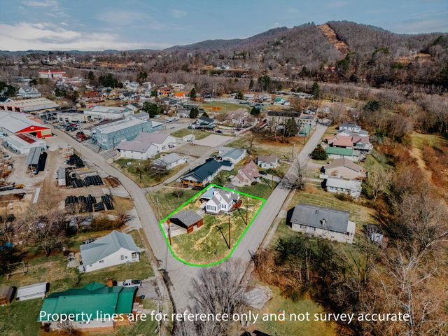 542 S 2nd Street, Williamsburg, KY 40769