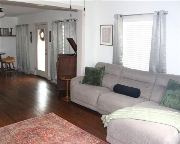 542 S 2nd Street, Williamsburg, KY 40769