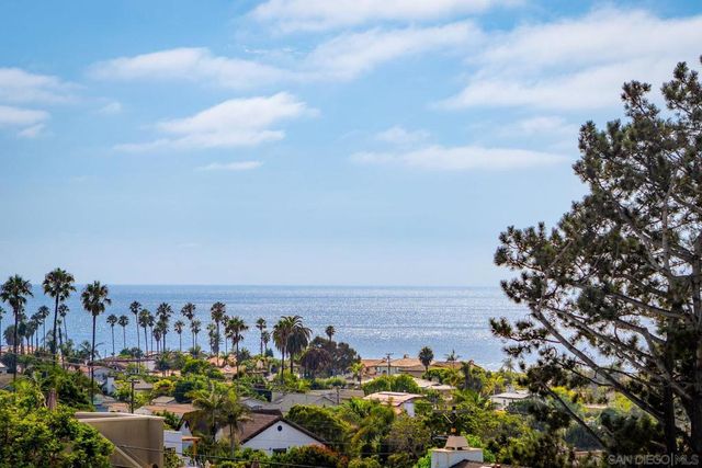 4506 Point Loma Ave, San Diego, CA 92107