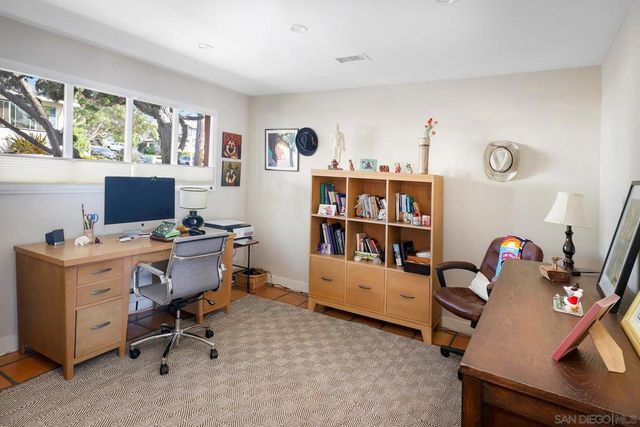 4506 Point Loma Ave, San Diego, CA 92107