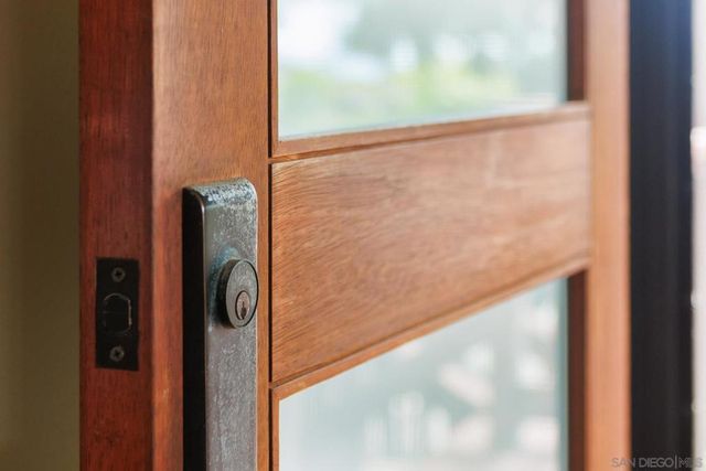 4506 Point Loma Ave, San Diego, CA 92107