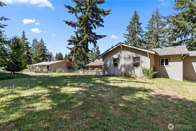 9880 Fredrickson Road NW, Bremerton, WA 98311