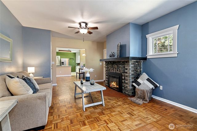 9880 Fredrickson Road NW, Bremerton, WA 98311