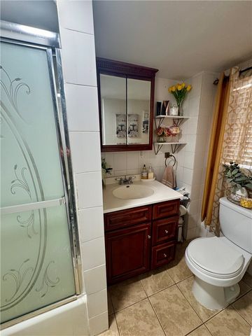 166 LOWELL Avenue, Providence, RI 02909