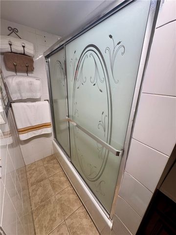 166 LOWELL Avenue, Providence, RI 02909