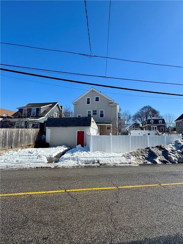 166 LOWELL Avenue, Providence, RI 02909