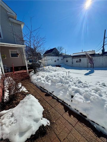 166 LOWELL Avenue, Providence, RI 02909