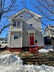 166 LOWELL Avenue, Providence, RI 02909