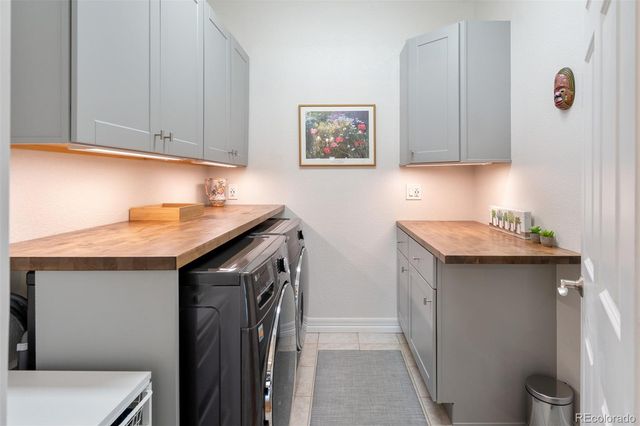 2425 S Monroe Street, Denver, CO 80210