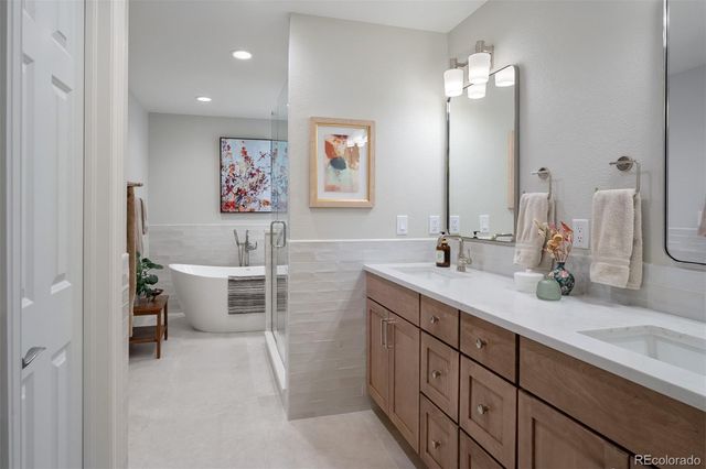 2425 S Monroe Street, Denver, CO 80210