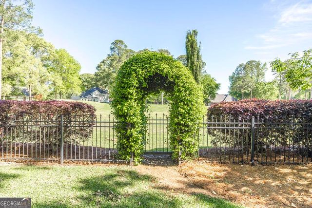 201 Stathams Way, Warner Robins, GA 31088