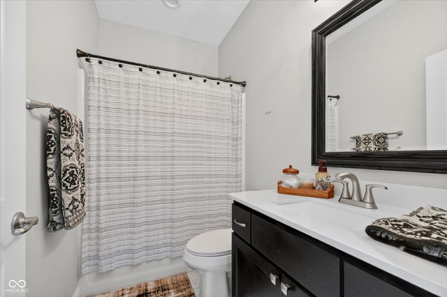 2121 Jennifer Court, Franklin, IN 46131