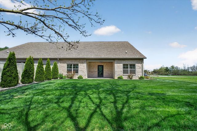 2121 Jennifer Court, Franklin, IN 46131