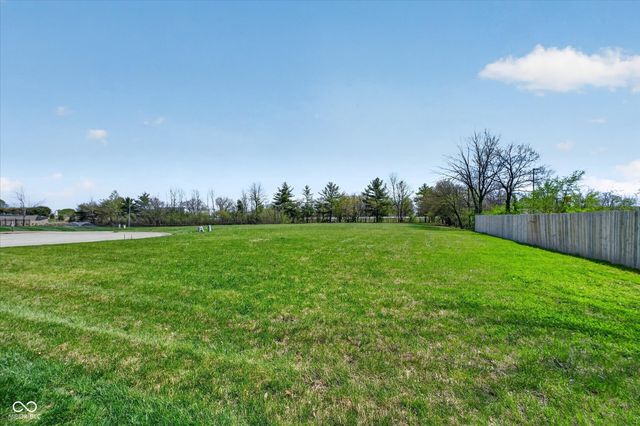 2121 Jennifer Court, Franklin, IN 46131