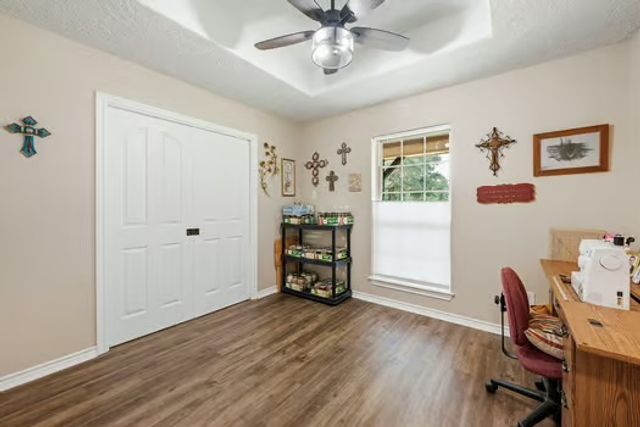 4529 Quiet Waters, North Zulch, TX 77872