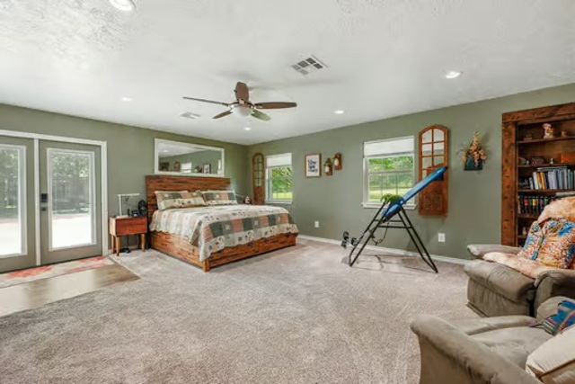4529 Quiet Waters, North Zulch, TX 77872